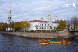 kayaking around St Petersburg